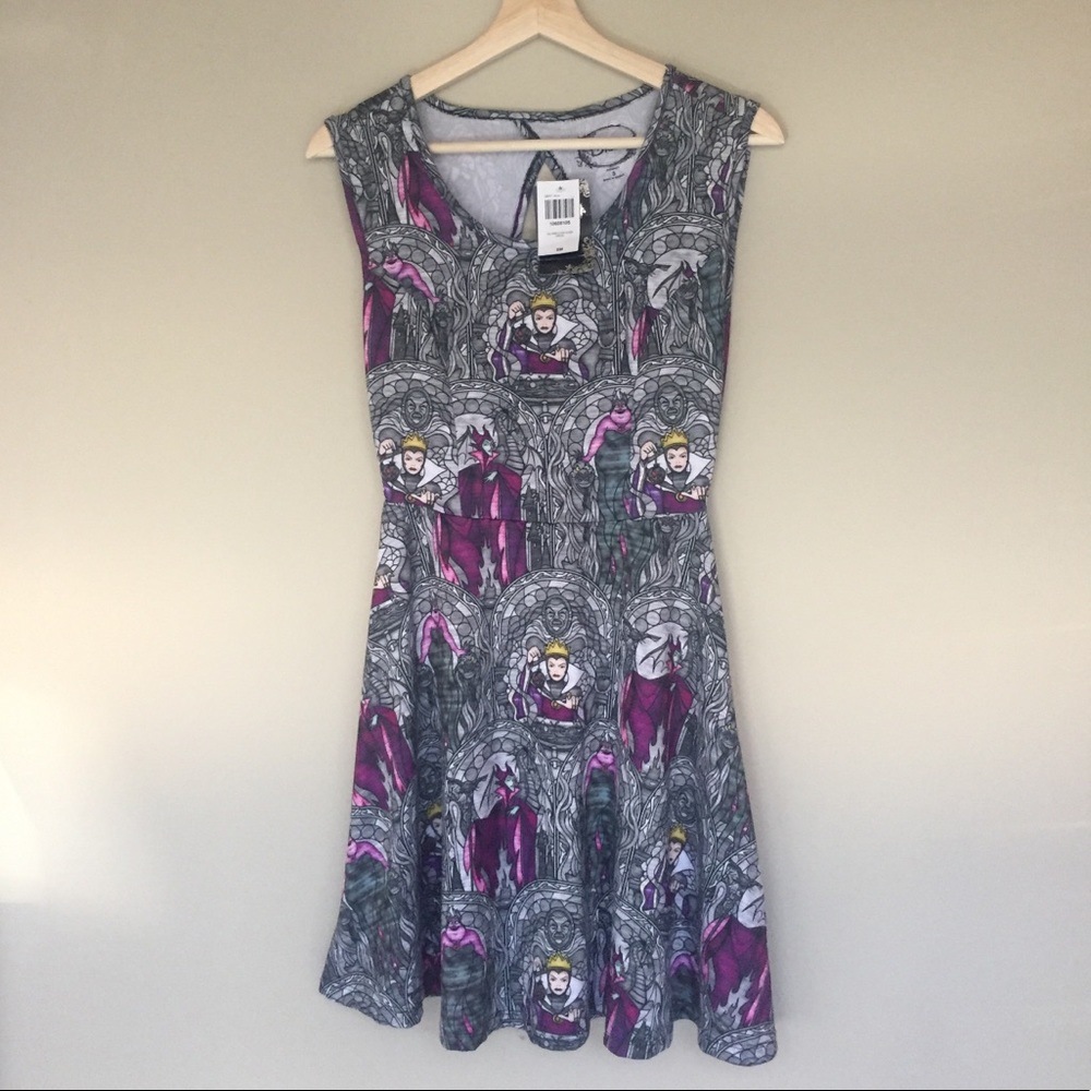 NWT Disney Villain Hot Topic Dress